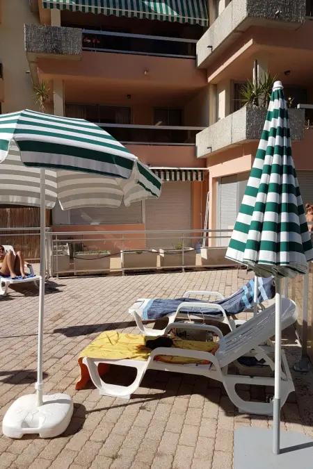 Appartement 5 pers. avec balcon, terrasse et piscine : photo 21