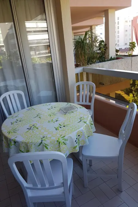 Appartement 5 pers. avec balcon, terrasse et piscine : photo 24