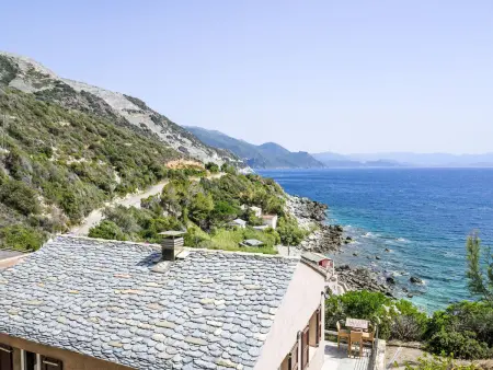 Location villa à Canari, Kanelata