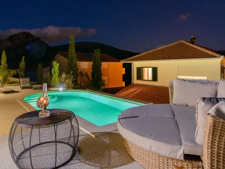 Villa Nerium avec piscine chauffée à Trogir : photo 8