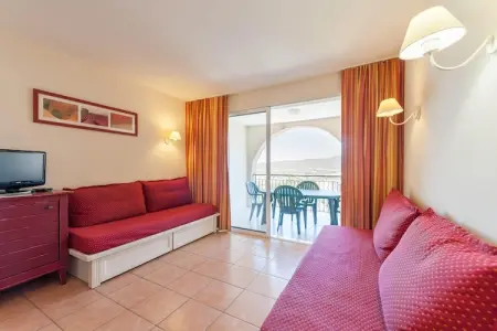Location appartement à Mallemort, Escapade côtière avec espace privé