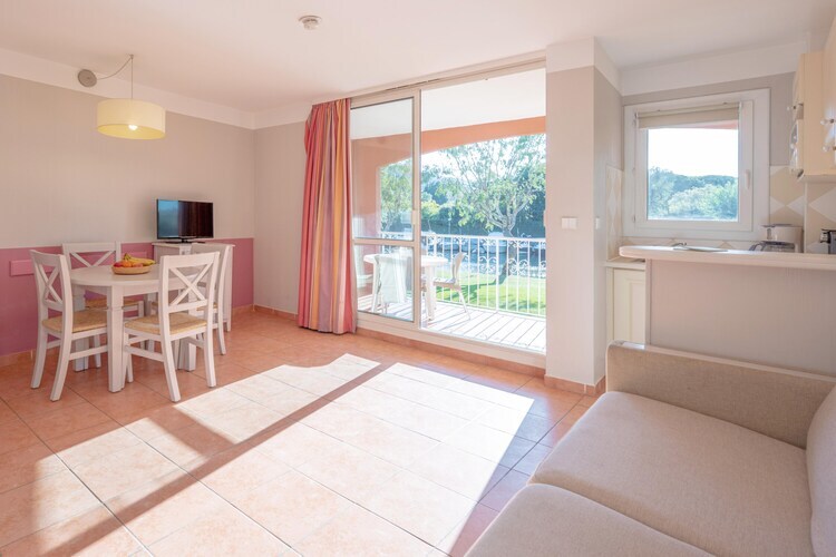 Studio 4 personnes Mandelieu avec terrasse et piscine - Photo 13