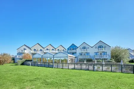 Location appartement à COURSEULLES SUR MER, Superbe appartement avec vue sur la rivière pour 5 personnes