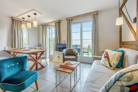Location maison à Houlgate, Duplex de luxe normand pour 8 avec piscine