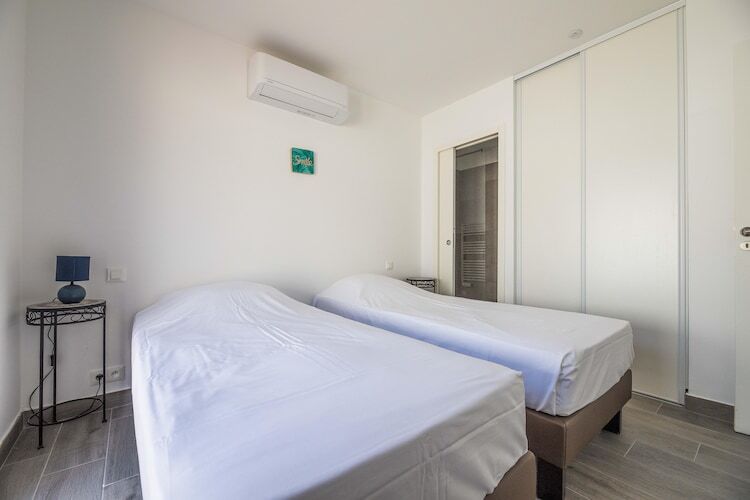 Maison 8 pers. Porto-Vecchio, piscine chauffée et terrasse - Photo 12