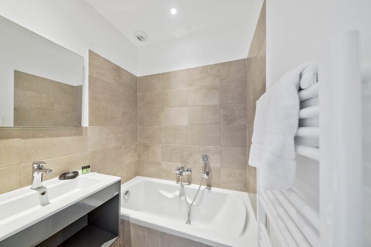 Maison 8 pers. Porto-Vecchio, piscine chauffée et terrasse - Photo 13