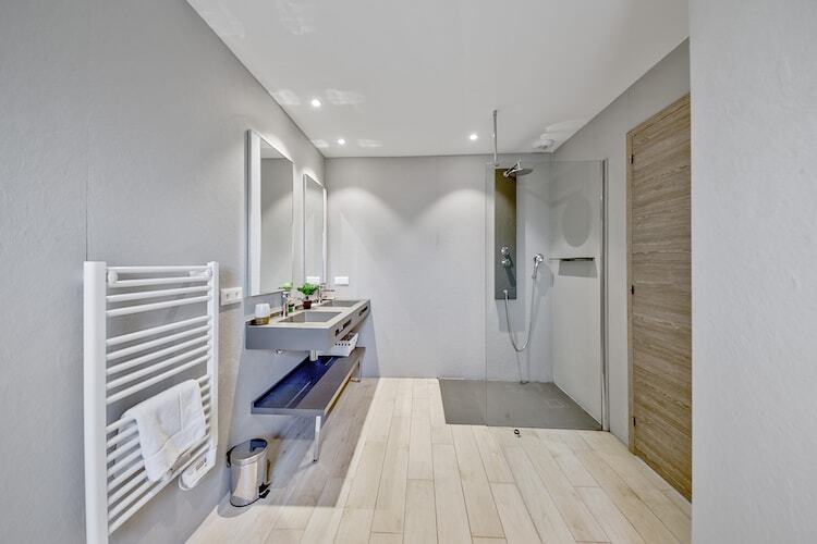Villa Vesna Rossa, 3 chambres, piscine chauffée 7m à Porto-Vecchio - Photo 15