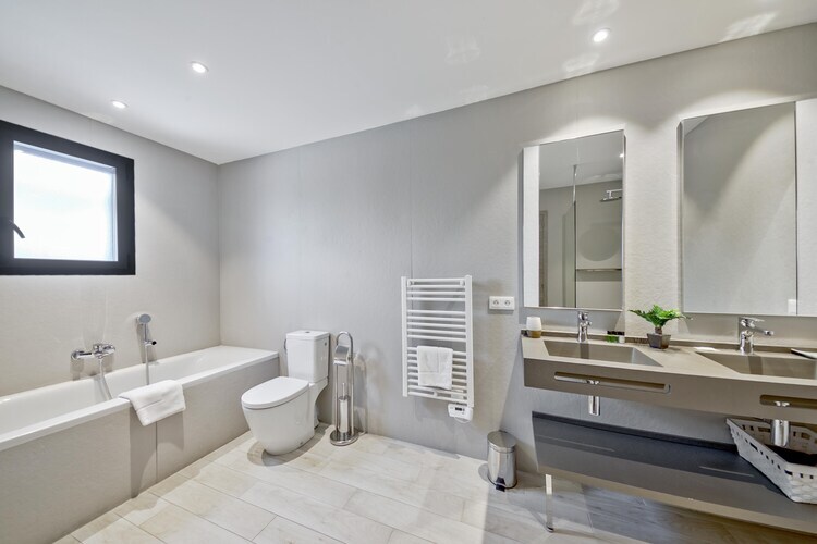 Villa Vesna Rossa, 3 chambres, piscine chauffée 7m à Porto-Vecchio - Photo 16