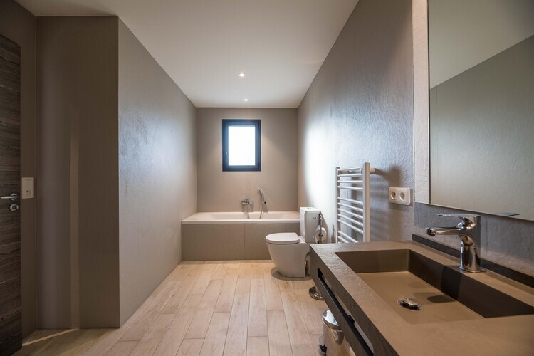 Villa Vesna Rossa, 3 chambres, piscine chauffée 7m à Porto-Vecchio - Photo 17