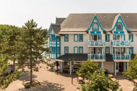 Location maison à Fort Mahon Plage, Maison avec terrasse donnant sur le lac