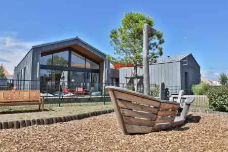 Maison duplex 6 personnes avec piscine chauffée aux Sables-d'Olonne : photo 25