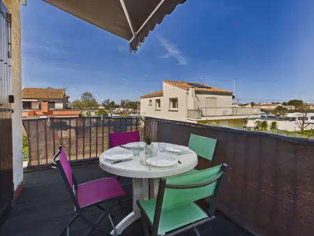 Appartement 2 pièces cabine avec terrasse à Marseillan-Plage : photo 2