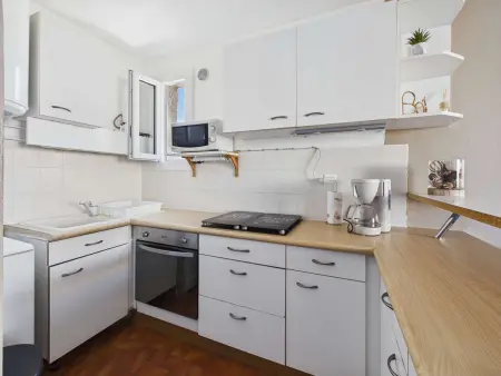 Appartement 2 pièces cabine avec terrasse à Marseillan-Plage : photo 8