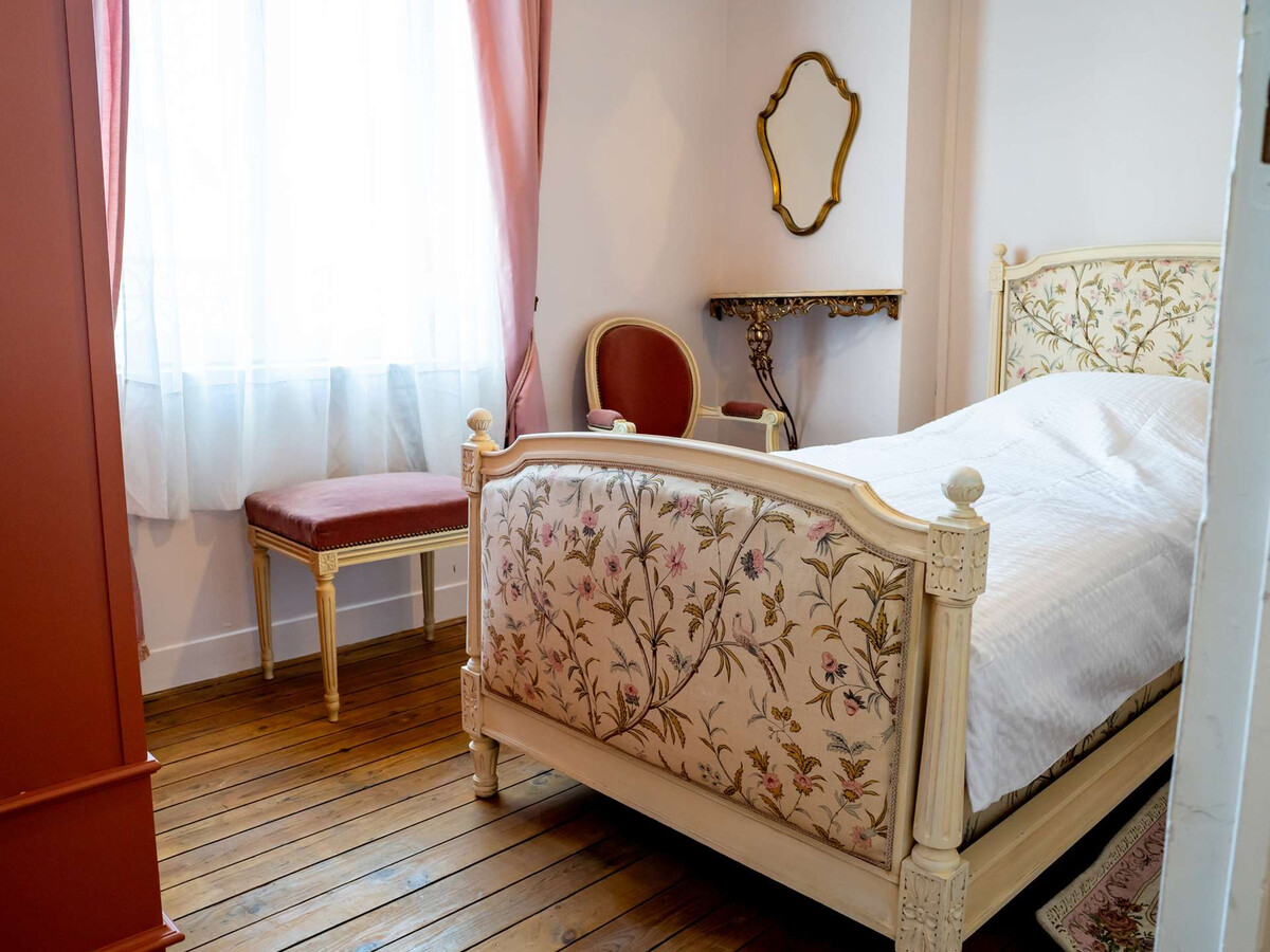Appartement vintage chic à Reims, 5 pers., tram à 10m - Photo 5