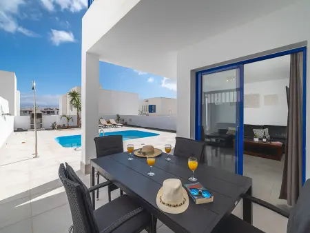 Location villa à Playa Blanca, Villa spacieuse avec piscine privée - 6 pers.