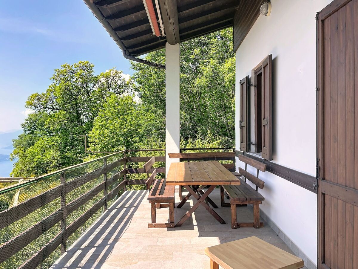 Il Cervo, maison de montagne avec vue sur le lac - Photo 2