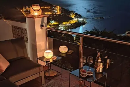 Casa Bianca : maison vue mer sur le mont Puig Rom : photo 6