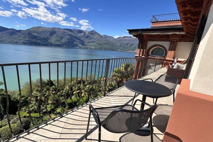 Maison vue lac Majeur avec piscine et tennis - Photo 23