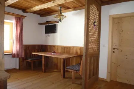 Maison Alpen-Suite à Langtaufers – Mobilier artisanal : photo 2