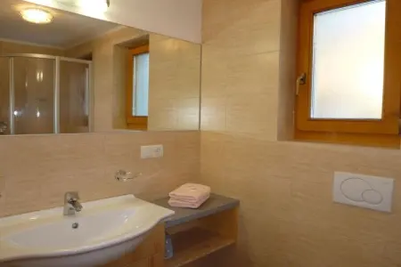 Maison Alpen-Suite à Langtaufers – Mobilier artisanal : photo 9