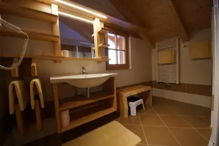 Appartement 56 m² aux Dolomites, balcon vue montagne : photo 8