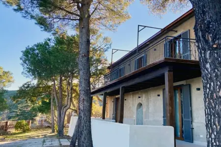 Location gite à Rossano, Chalet avec piscine à Rossano