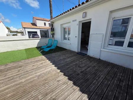 Maisonnette 4 pers. à 800m de la plage : photo 1