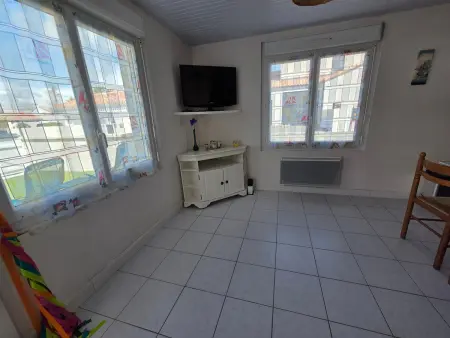 Maisonnette 4 pers. à 800m de la plage : photo 5