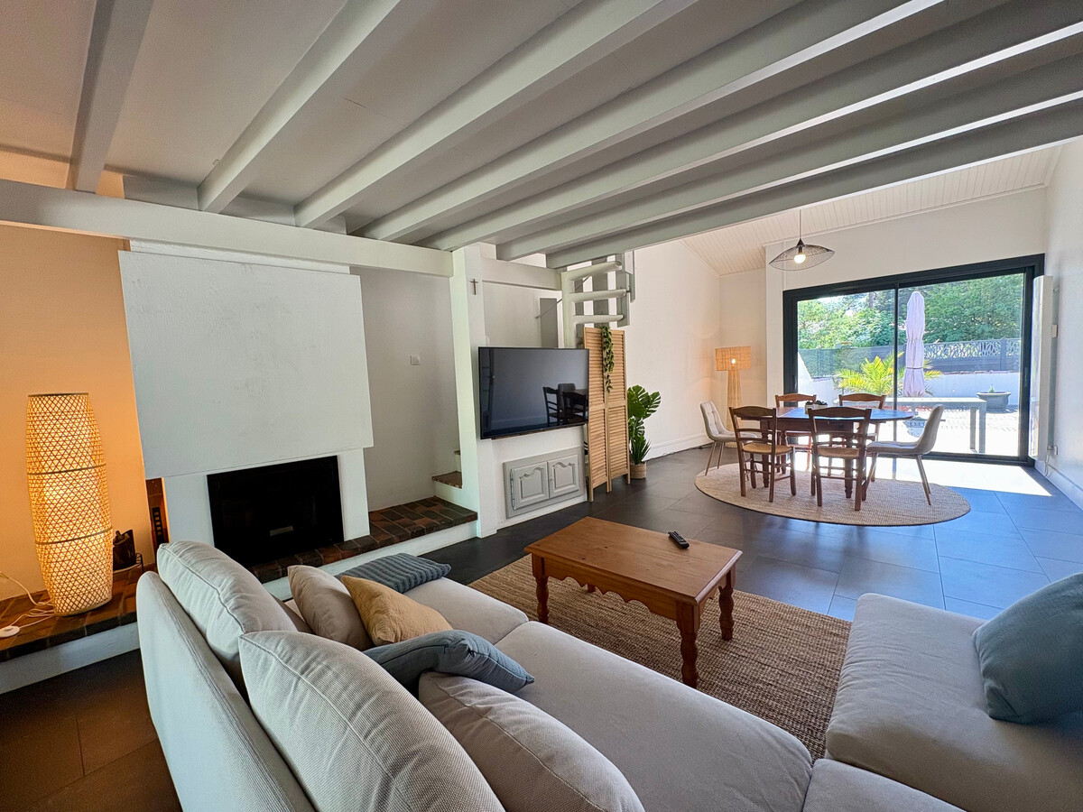 Maison 3 chambres, terrasse sud-est à 600 m plage - Photo 2