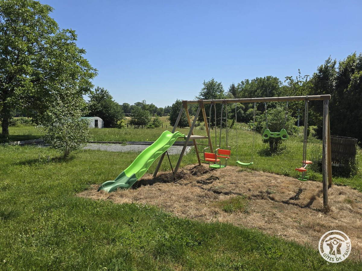 Gîte 2 pers. avec piscine partagée à Dussac - Photo 11