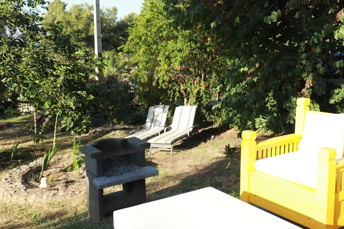 Studio 30 m² Calenzana avec terrasse et barbecue - Photo 13