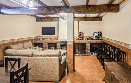 Vivienda Turistica La Gallomba, maison 9 pers. avec piscine : photo 3