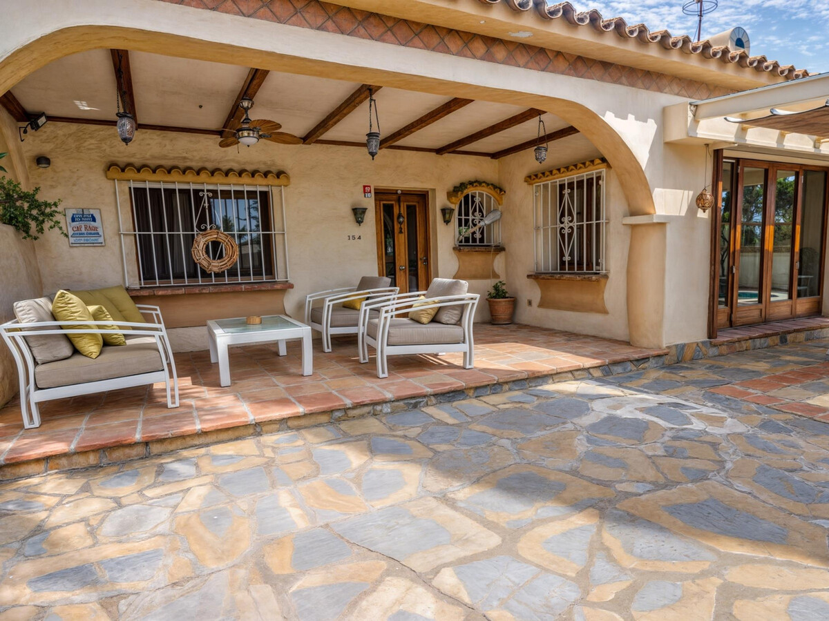 Villa Luna : 5 chambres face à la mer à Estepona - Photo 10