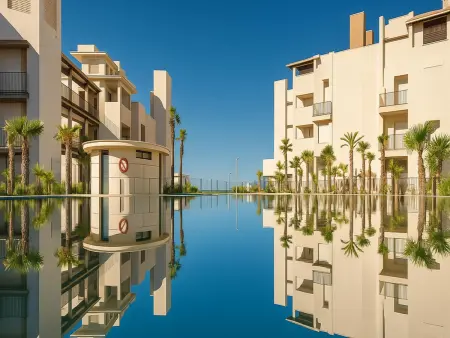 Appartement luxe bord de mer Estepona, 2 ch, parking : photo 1
