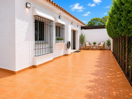 Bungalow Cristina à Estepona, 20m plage, terrasse 70m² : photo 25