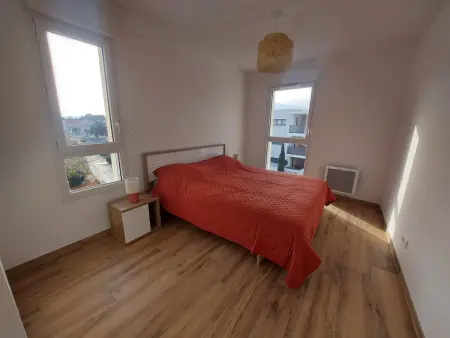 Appartement 2 chambres avec terrasse et parking sécurisé : photo 3