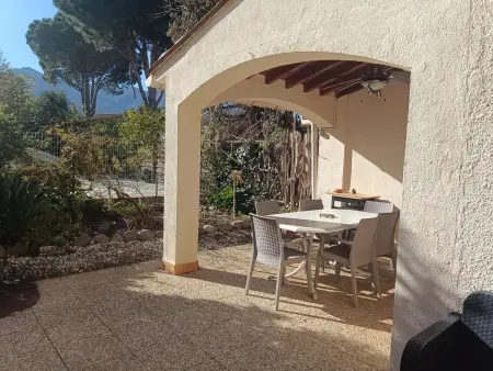 Villa climatisée 8 pers., piscine privée à Saint-Génis-des-Fontaines - Photo 2