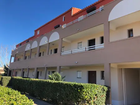 Appartement marina avec piscine à Saint-Cyprien : photo 8