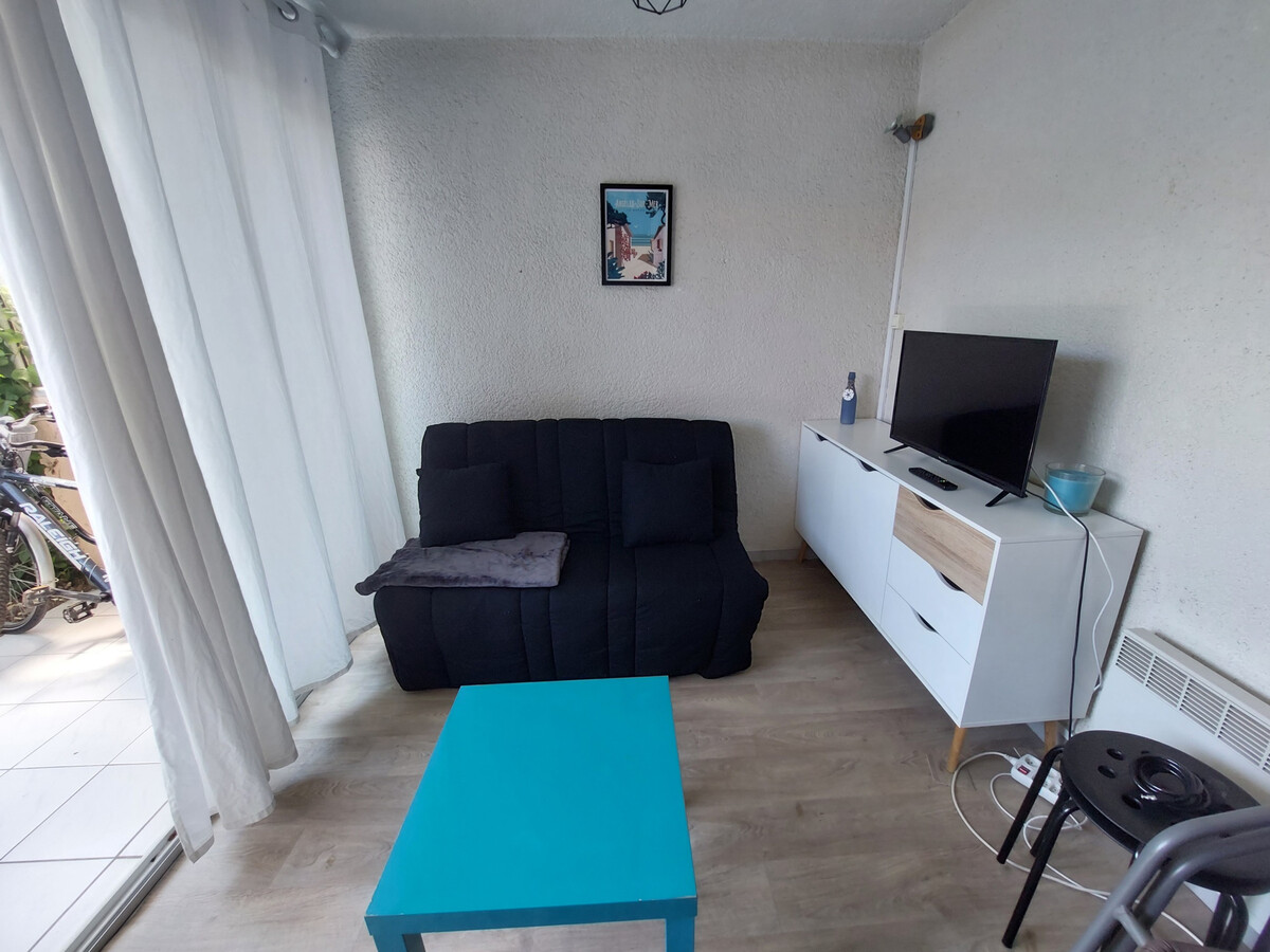 Appartement climatisé terrasse & piscine à 700m de plage - Photo 3