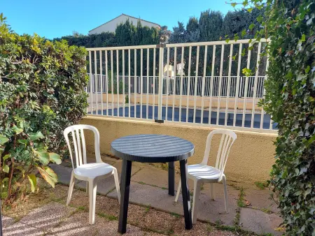Location appartement à Argelès sur Mer, Studio Cabine 4 Pers. avec Wifi, Piscine, Parking à 500m de la Plage dArgelès