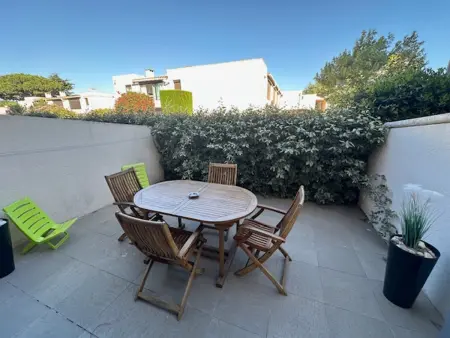 Location appartement à Argelès sur Mer, Studio avec loggia et jardin, piscine et tennis, 500m de la mer - Argelès-sur-Mer