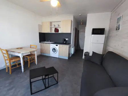 Studio cabine 4 pers., terrasse, parking à Argelès : photo 2