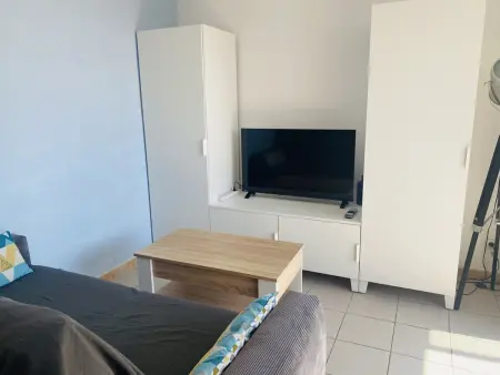 Studio cabine 4 pers. avec parking au Grau-du-Roi : photo 2