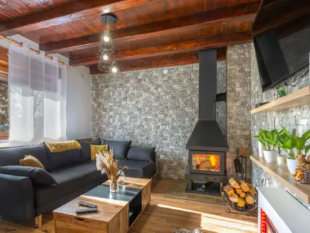 Maison Plitvička jezera - Piscine chauffée et sauna : photo 2