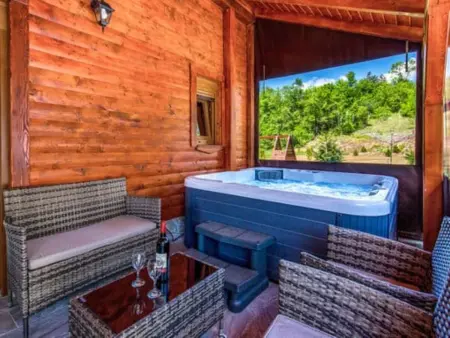 Maison Plitvička jezera - Piscine chauffée et sauna : photo 5