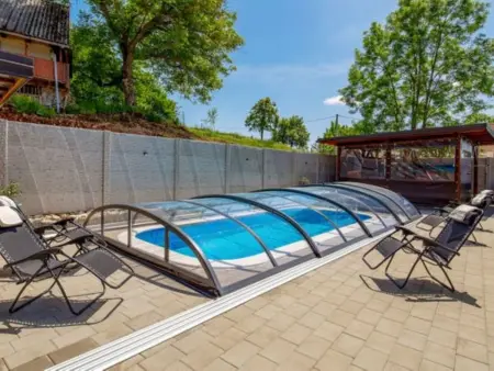 Maison Plitvička jezera - Piscine chauffée et sauna : photo 25