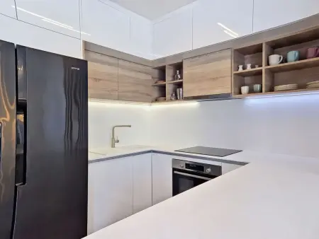 Maison Lotta, piscine privée à 400m de la plage : photo 13
