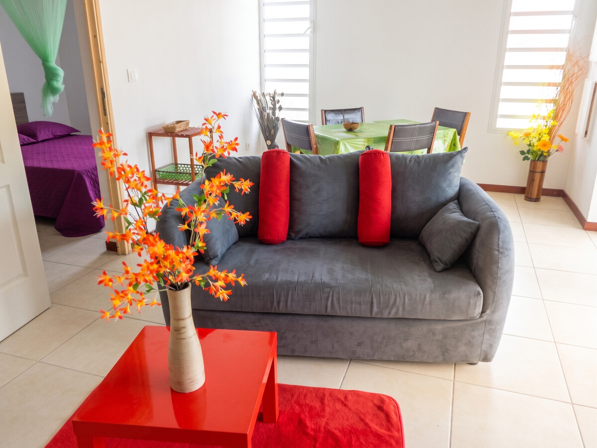 Bungalow 40 m² accessible à Sainte-Anne, jardin clôturé - Photo 4
