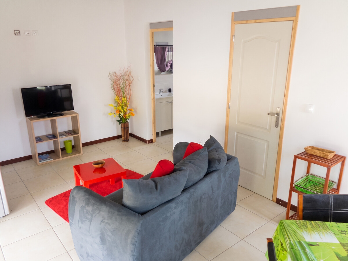 Bungalow 40 m² accessible à Sainte-Anne, jardin clôturé - Photo 6