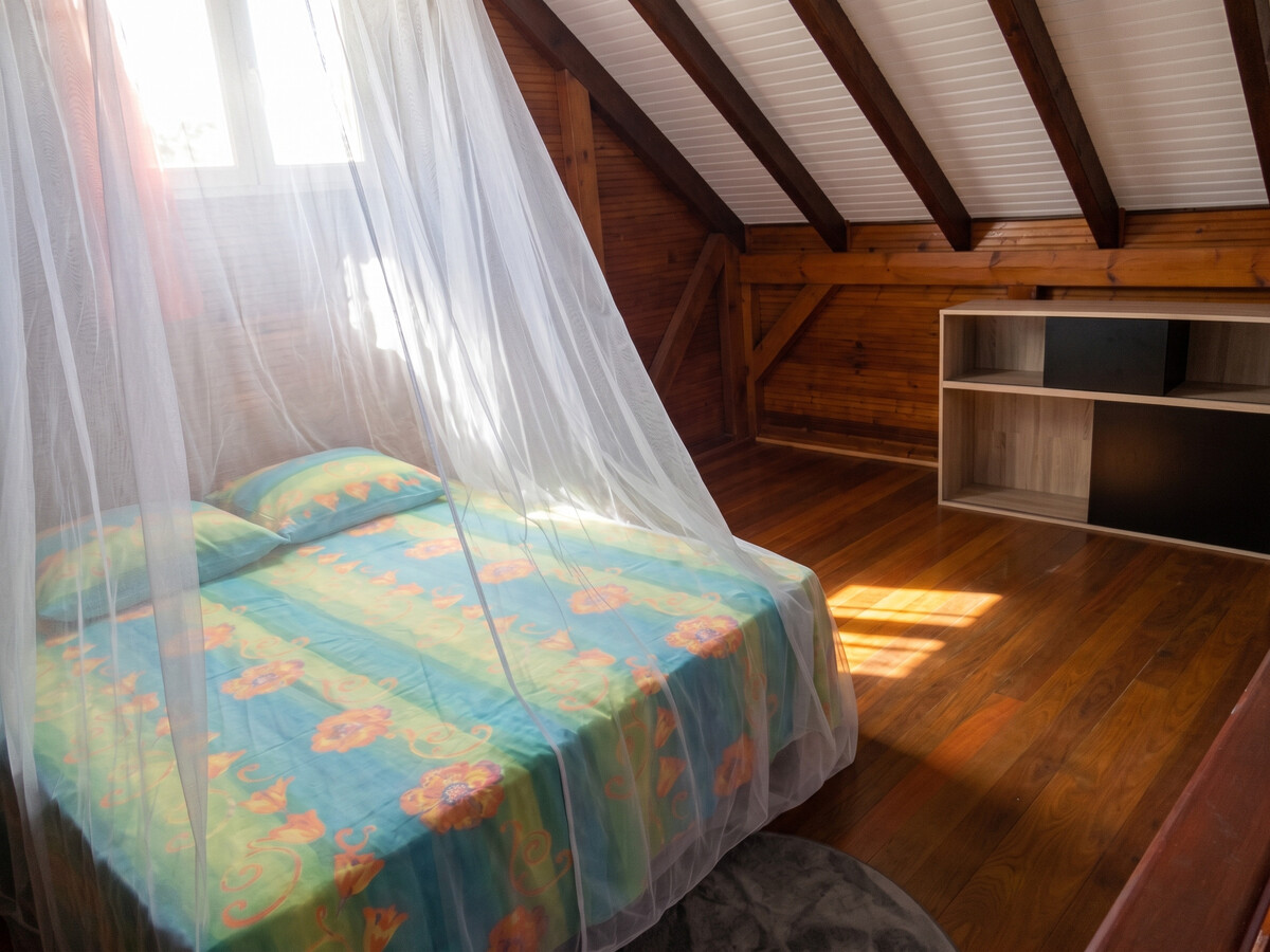 Bungalow 42 m² avec terrasse et jardin clôturé à Sainte-Anne - Photo 4
